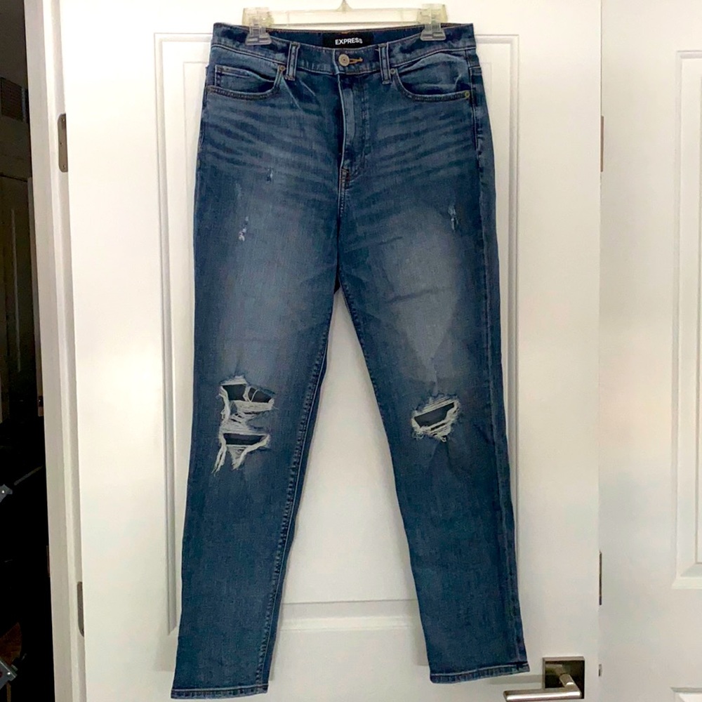 Express women’s ‘girlfriend high rise’ jeans